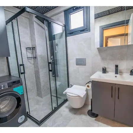 Royal Luxury Homes Апартаменты