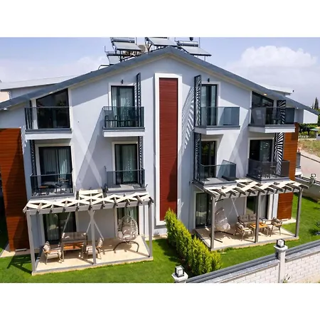 Апартаменты Royal Luxury Homes
